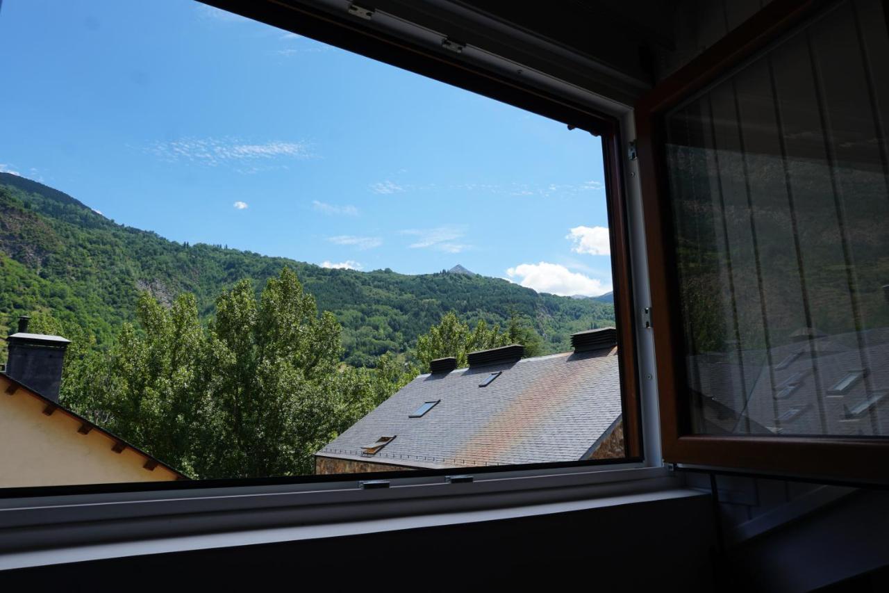 Apartmán Atico Pico Cerler Benasque Exteriér fotografie